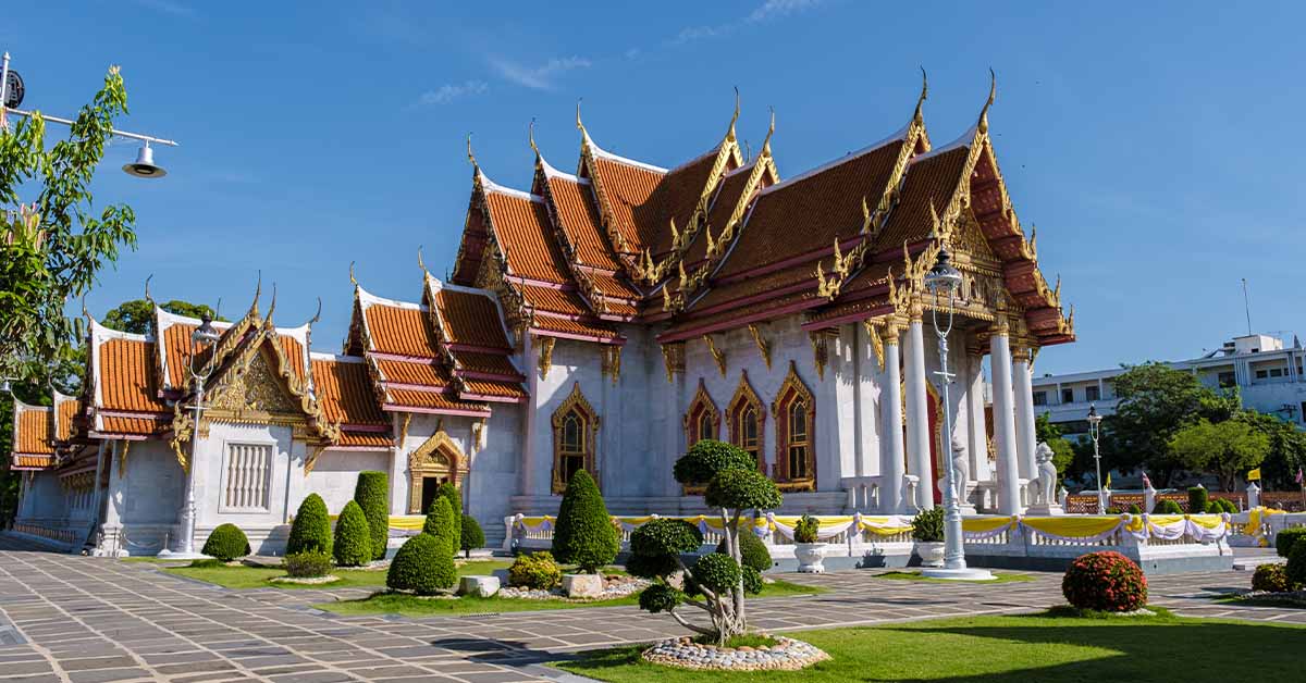 taxi-pattaya-taxi-private-taxi temple or wat